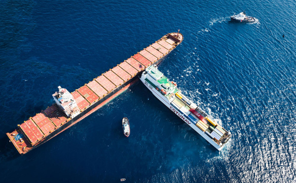 Collision en mer: une nouvelle tentative de désincarcération à l'étude