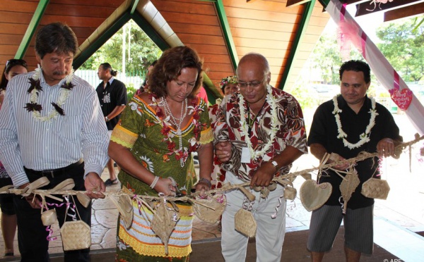 Assemblée : Inauguration de l’exposition artisanale I LOVE YOU