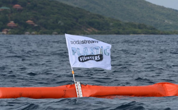 Un bateau testé pour lutter contre "l'île des déchets" aux Caraïbes