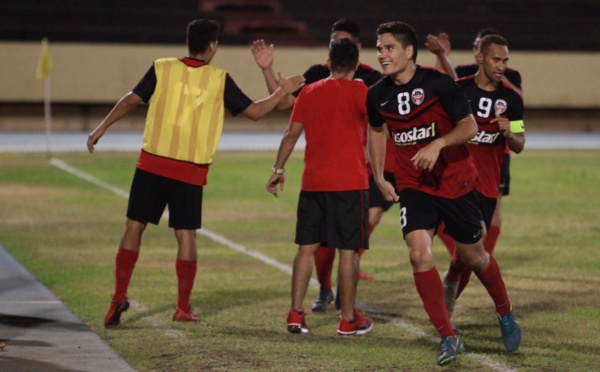 Football - Ligue 1 : Central bat Tefana 2-0