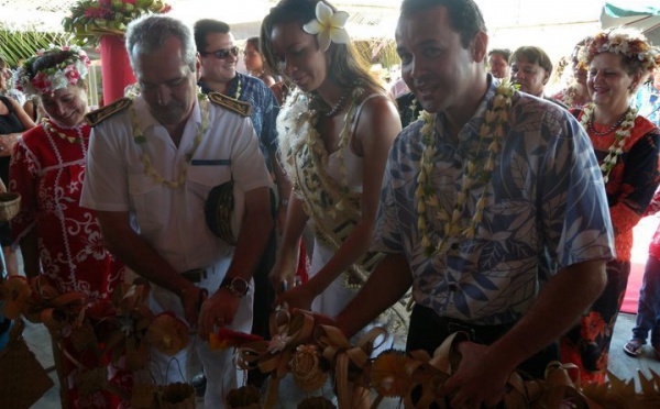 Ouverture de la sixième édition du salon du tourisme, salle Aora'i Tinihau