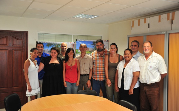 Transports terrestres: le directeur Ronald Tsu remercié …chaleureusement par son ministre Louis Frébault