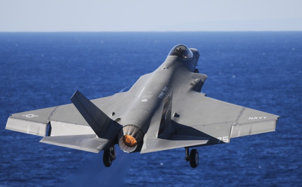 Défense : la Belgique opte pour le F-35 américain quitte à déplaire