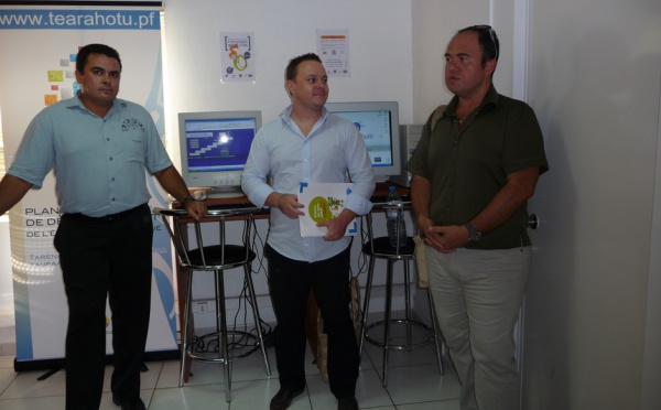 L'ADIE inaugure son nouvel espace Informatique