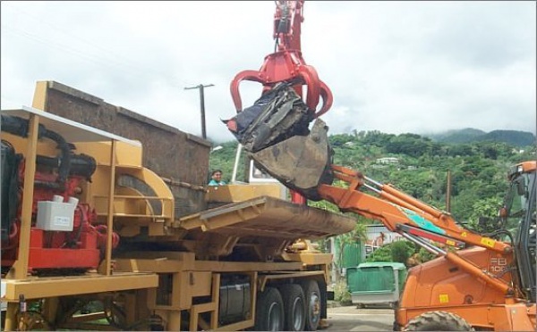 PRIME A LA CASSE : Près de 700 voitures dépolluées et compactées en 14 mois !
