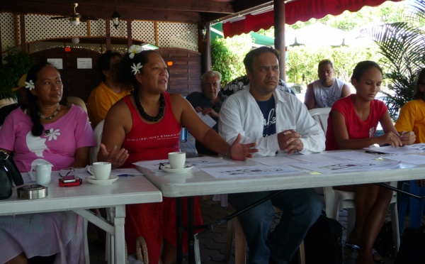 Le Heiva 2011 dans le Reru (Flou), les artistes en colère