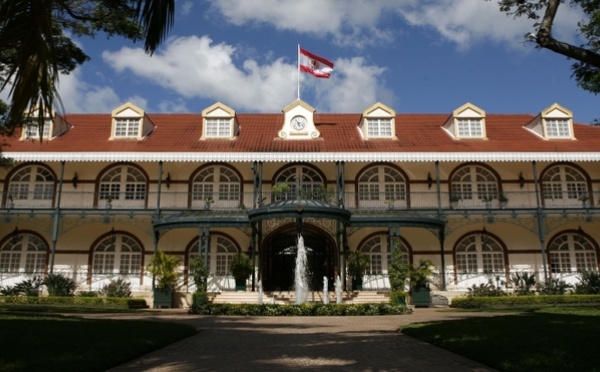 Dépôt d’un nouveau projet de budget pour l’exercice 2011