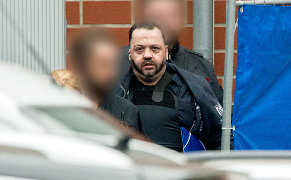 Un ancien infirmier avoue cent meurtres en Allemagne à son procès