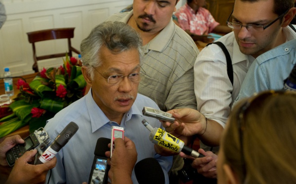 Le président polynésien Tong Sang défie l'opposition de lui trouver un remplaçant