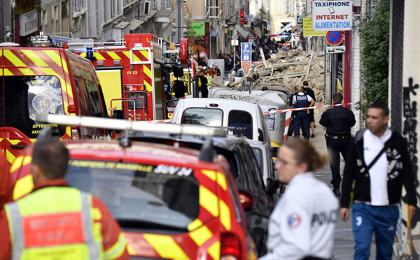 Un immeuble s'effondre en plein centre de Marseille