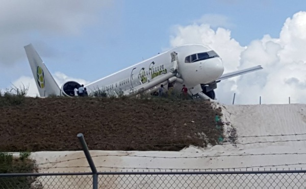 Guyana : six blessés dans l'atterrissage d'urgence d'un Boeing