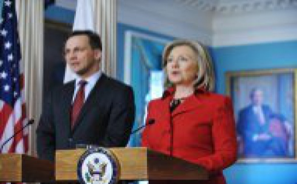 Budget d’aide au Pacifique : Hillary Clinton met en garde le Sénat américain