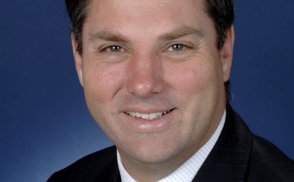 Visite officielle en Polynésie du secrétaire d'Etat aux affaires des Iles du Pacifique du gouvernement australien