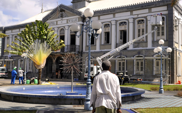 Les maires mettent en garde contre de graves difficultés outremer