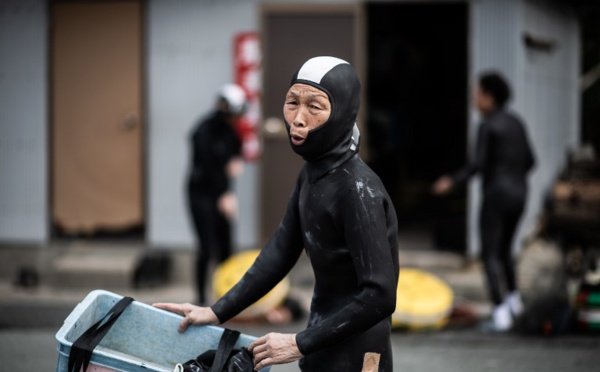 Au Japon, les dernières "femmes de la mer"