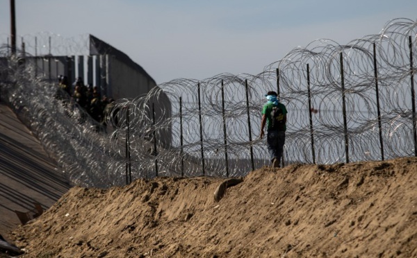 Mexique: la désillusion gagne la caravane de migrants après l'échec du passage en force
