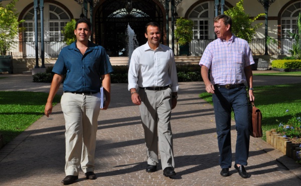 Steeve Hamblin dévoile sa stratégie de développement touristique à la veille de la motion