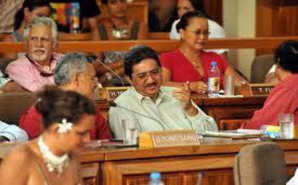 Retards et reports de séance à l'assemblée, Philip Schyle publie l'avis du Fetia Api, relatif au projet de "Loi Penchard"