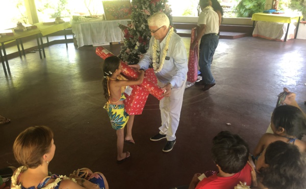 Les enfants du centre Te aho nui fêtent leur 13e Noël du coeur