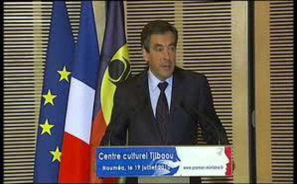 Nouvelle-Calédonie: Fillon recevra en mai l'ensemble des forces politiques