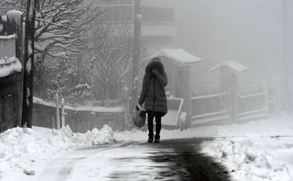 Grèce : une vague de froid exceptionnelle fait trois morts