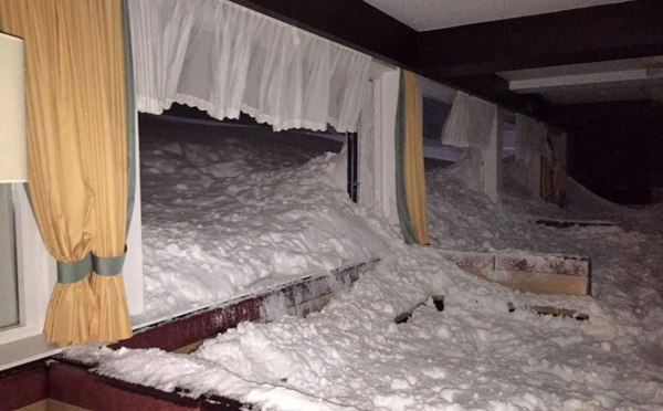 Autriche: une avalanche s'engouffre dans un hôtel, pas de blessé