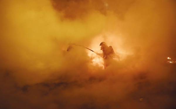 "Gilets jaunes": à bout, les commerçants redoutent le "samedi de trop"