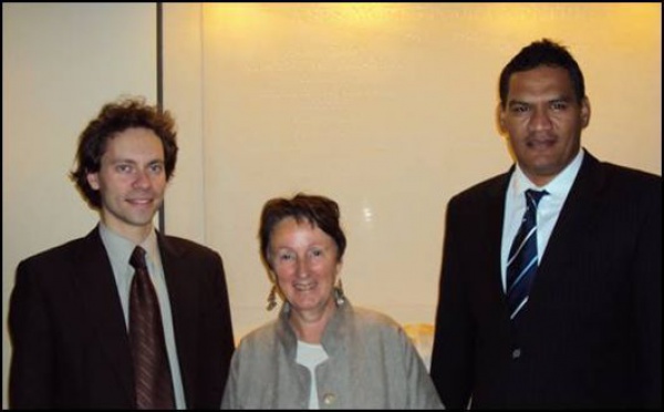 Tauhiti Nena travaille à la mise en place de la dotation globale de compensation (DGC)