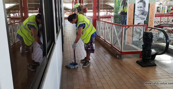 Six SDF ont décroché des contrats avec la mairie de Papeete