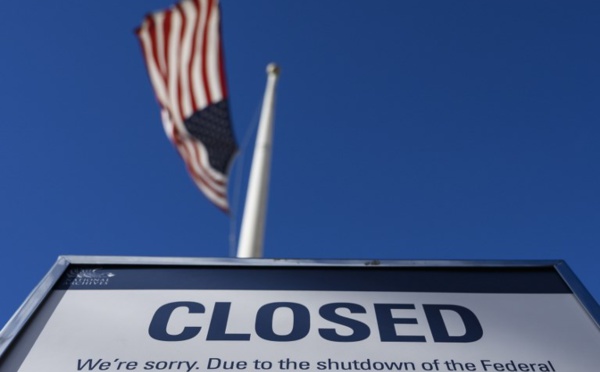 "Shutdown": Trump mis en échec au Sénat, les négociations reprennent