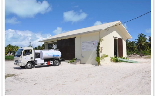 Le premier service d'eau potable des Tuamotu inauguré à Anaa et Faaite