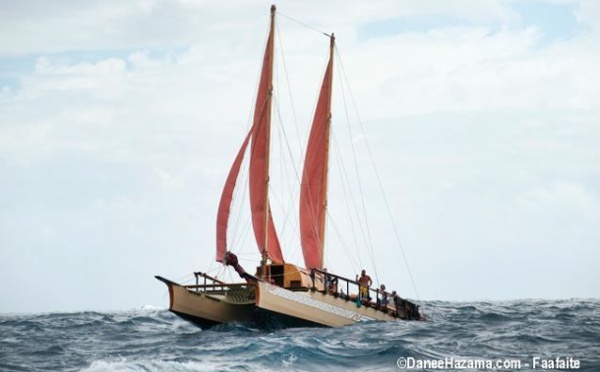 Tavaru 2011 : les pirogues se préparent pour la traversée vers Hawaï