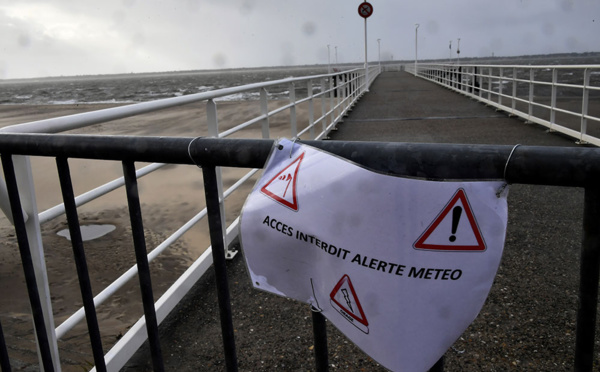 La tempête Gabriel quitte la France vers l'Allemagne, plus que deux départements en vigilance