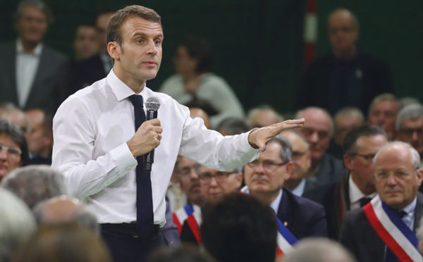 Grand débat: Macron face aux particularités de l'Outre-mer