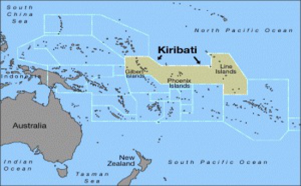 Trois pêcheurs de Kiribati en dérive retrouvés par les Garde-côtes américains