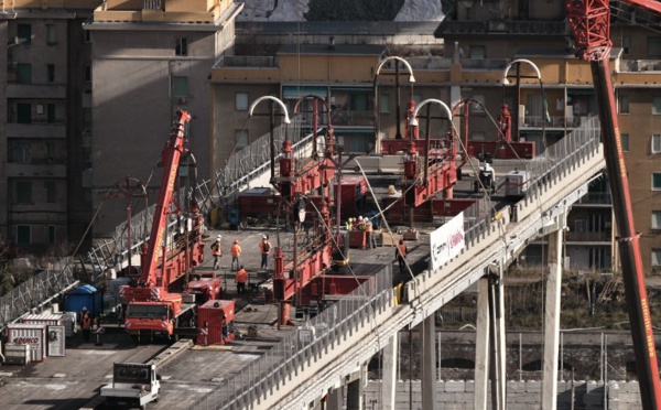 Italie : coup d'envoi de la destruction du pont qui a endeuillé Gênes