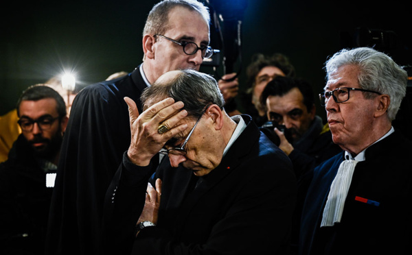 Coup de tonnerre sur l'Église: Barbarin condamné pour ses silences sur un prêtre pédophile