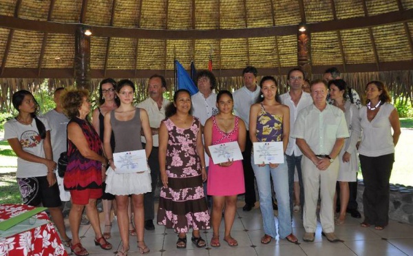 Remise des Prix de la vocation scientifique et technique des filles 20ème édition 2011