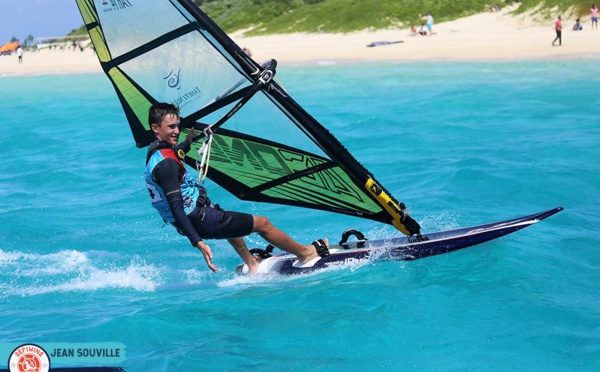 Mathieu Michaux s'illustre au Défi Wind du Japon
