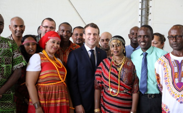 A Djibouti, Macron vante des partenariats "respectueux"