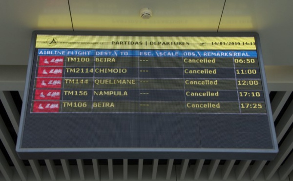 Sous la menace du cyclone Idai, le Mozambique suspend ses vols intérieurs