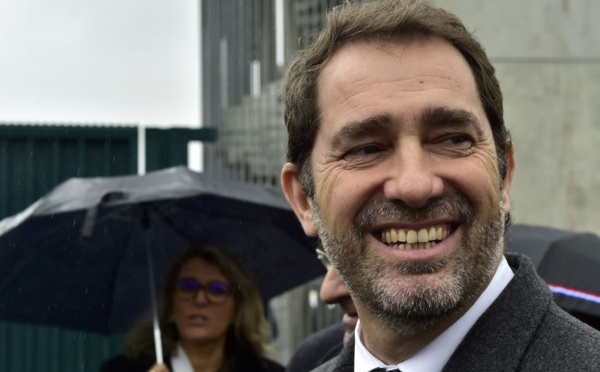 Castaner sur les photos en discothèque : "Pas de polémique", sécurité "assurée"