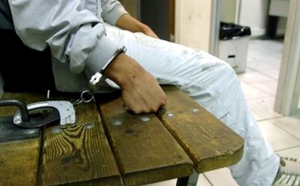 Délit de fuite et course-poursuite à Moorea