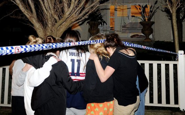 La jeune Australienne, menacée par un engin suspect, hors de danger