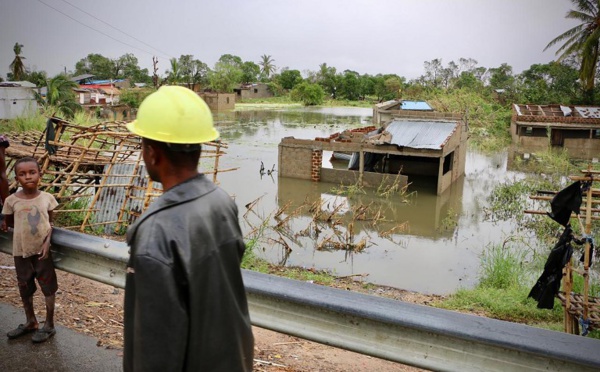 Cyclone en Afrique australe: course contre la montre pour sauver des vies