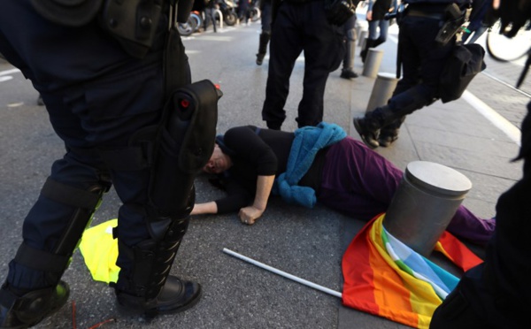 Des plaintes déposées en justice après la blessure d'une manifestante à Nice