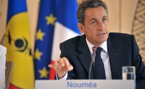 Nouvelle-Calédonie: Sarkozy appelle au "compromis" pour apaiser les tensions