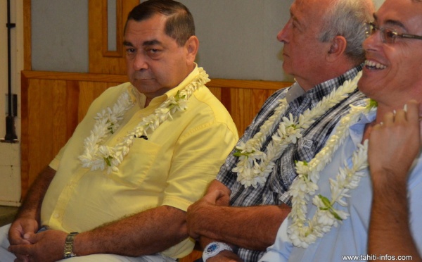 Elèves infirmiers: la Polynésie les prépare à occuper les postes des îles éloignées