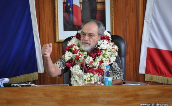 Drollet à l'APF:"Que vive le peuple maohi, que vive Maohi nui !"