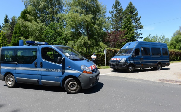 Trois corps découverts dans une villa des Monts du Lyonnais